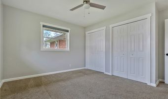 300 Homeworth Rd, Alliance, OH 44601