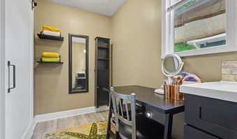 1223 Aurora Hill Dr, Aurora, OH 44202