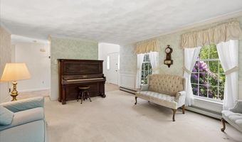 28 Brick Mill Rd, Bedford, NH 03110