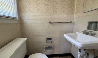 402 Dogwood Ave, Bennettsville, SC 29512