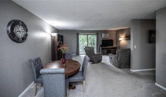 7675 142nd St W 314C, Apple Valley, MN 55124