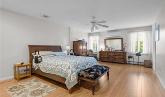 66 W River Pkwy, North Providence, RI 02904