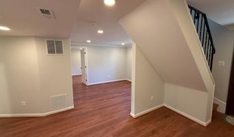 4721 SPRINGBROOK Dr, Annandale, VA 22003