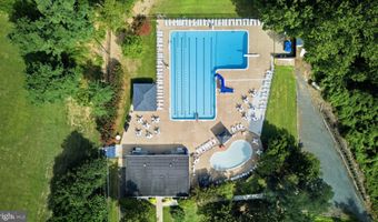 5603 INDEPENDENCE Cir, Alexandria, VA 22312