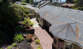 936 HELEN Ln, Brookings, OR 97415