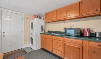 226 W Union St, Athens, OH 45701