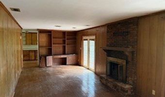 113 Sharon Cir, Americus, GA 31709