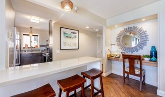 2470 Kalakaua Ave 704, Honolulu, HI 96815