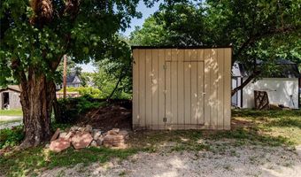 307 Riley St, Atchison, KS 66002