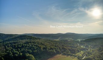 2165 STATE St, Alburtis, PA 18011