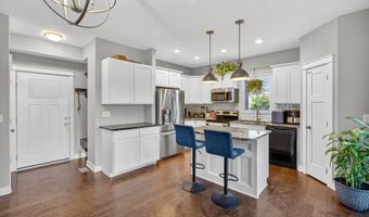 1734 S 11th St, Adel, IA 50003