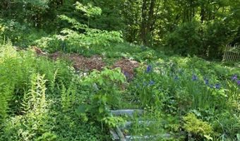 65 Cedar St, Brattleboro, VT 05301