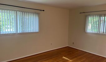 5101 DANBURY Rd, Bethesda, MD 20814