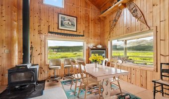 15 S RAINBOW Dr, Cora, WY 82925