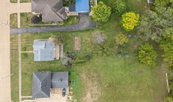304 E Plum St, Anamosa, IA 52205
