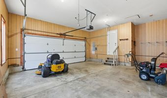 4537 W Black Oak Cir, Angola, IN 46703