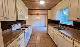 520 NW B St, Antlers, OK 74523
