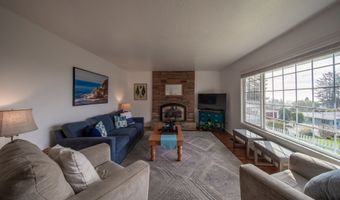 16281 CHAPMAN Ln, Brookings, OR 97415