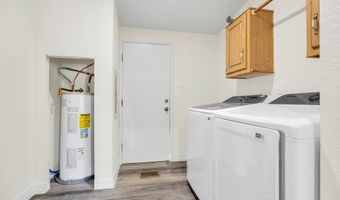 34380 S Cholla Dr, Black Canyon City, AZ 85324
