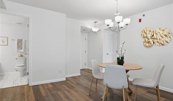 9744 Bexley Station Dr 8F, Affton, MO 63123
