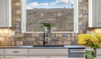 2051 Stove Prairie Rd, Bellvue, CO 80512