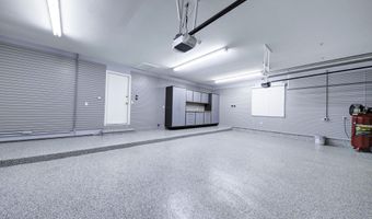 3682 Tanglewood Ct, Ann Arbor, MI 48105