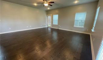 3915 SW Peachwood Dr, Bentonville, AR 72712