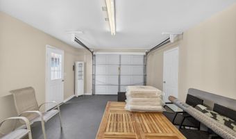 414 Holly Hills Dr, Altavista, VA 24517