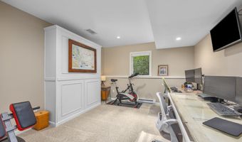 10930 Timberline Dr, Allendale, MI 49401