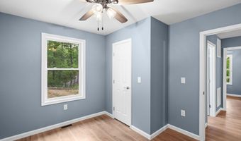 5 PIN OAK Ln, Basye, VA 22810