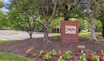 20313 BEECHWOOD Ter 101, Ashburn, VA 20147