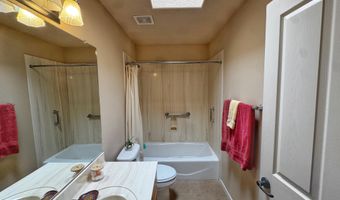 5317 Southfort Dr SW, Albuquerque, NM 87105