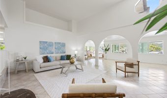 802 Pahumele Pl, Kailua, HI 96734