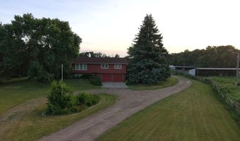 38452 129th St, Aberdeen, SD 57401