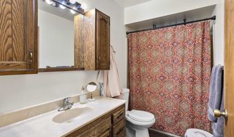 2605 W 8TH St, Appleton, WI 54911