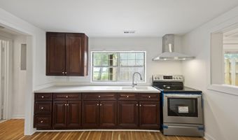 5375 Sc-174, Adams Run, SC 29426