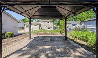 637 N Ellsworth Ave, Addison, IL 60101