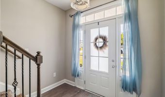 1141 Yellowwood Dr, Aberdeen, NC 28315