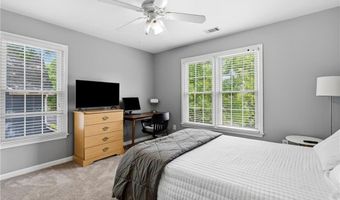 374 Ivy Glen Cir, Avondale Estates, GA 30002