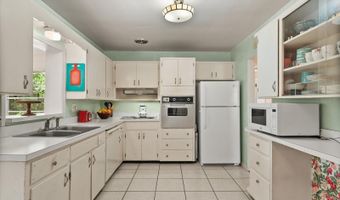3007 HUNTINGTON St, Orlando, FL 32803