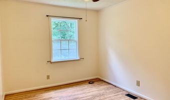 627 W 63RD St, Anniston, AL 36206