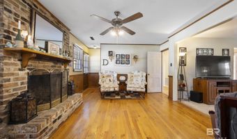 601 E 7th St, Bay Minette, AL 36507