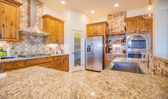 3517 Calle Verde Dr, Alamogordo, NM 88310