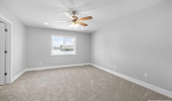 796 Hollow Dr, Ammon, ID 83401