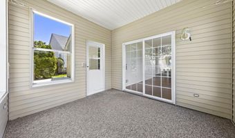 108 Robin Ln, Barnegat, NJ 08005
