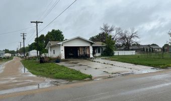 133 N. Harrington St, Ainsworth, NE 69210