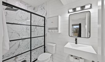 41122 CLEARFIELD MEADOW Dr, Aldie, VA 20105