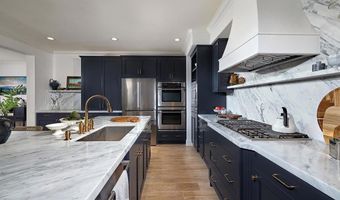 6321 Greenhaven Dr, Carlsbad, CA 92009