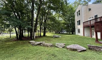 82 Tennyson Cir, Albrightsville, PA 18210