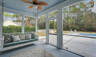 56 Wade Hampton Dr, Beaufort, SC 29907